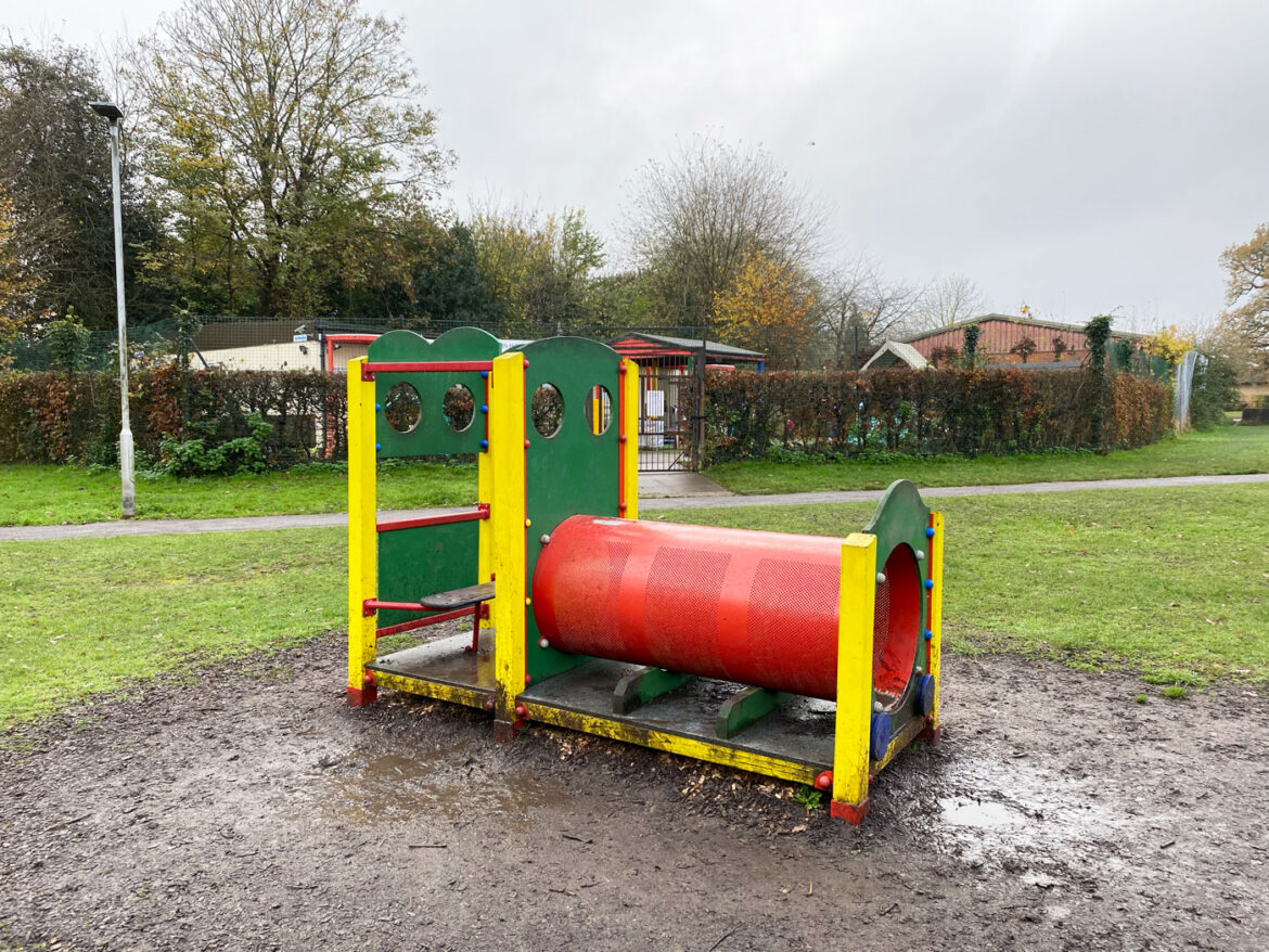 South-Hill-Park-Hedgehog-Play-Area-Bracknell-100.jpg