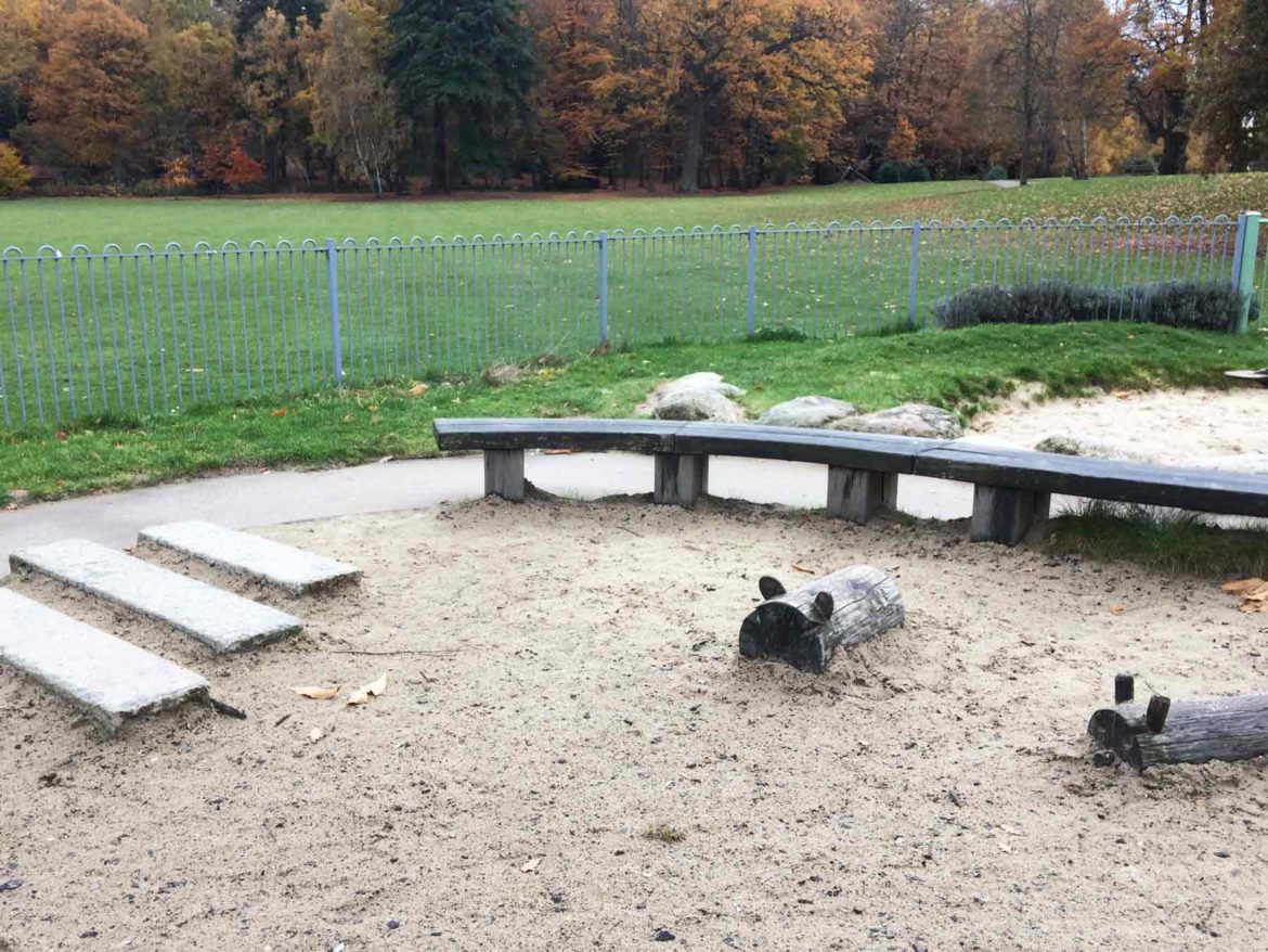 Toddlers-Play-Area-South-Hill-Park-3-Op.jpg