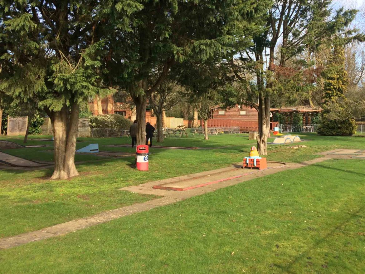 Riverside-Gardens-Play-Area-Maidenhead-3.jpg