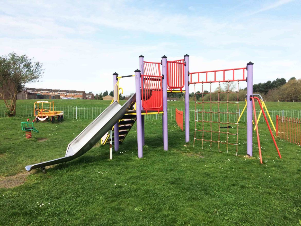 Birch-Road-Play-Area-Headley-Down-Bordon-4.jpg