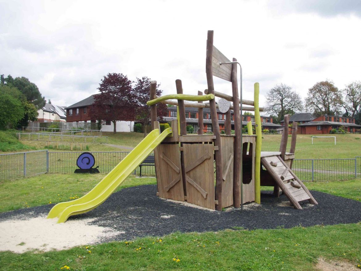 Aarons-Hill-Play-Area-Godalming-2a-scaled.jpg
