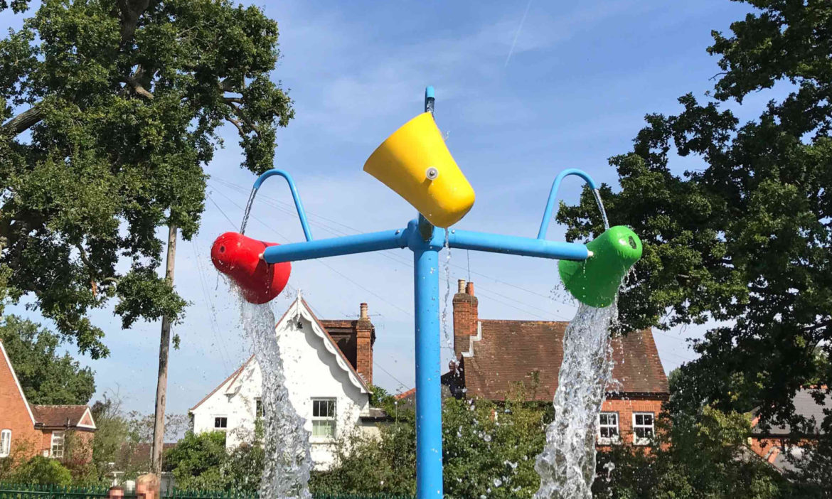cropped-Locks-Ride-Recreation-Ground-Splash-Pad-Winkfield-Bracknell-3-1.jpg