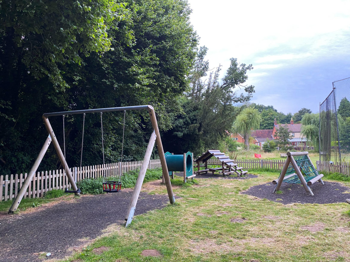 Abinger-Hammer-Playground-Abinger-Hammer-Surrey-47.jpg