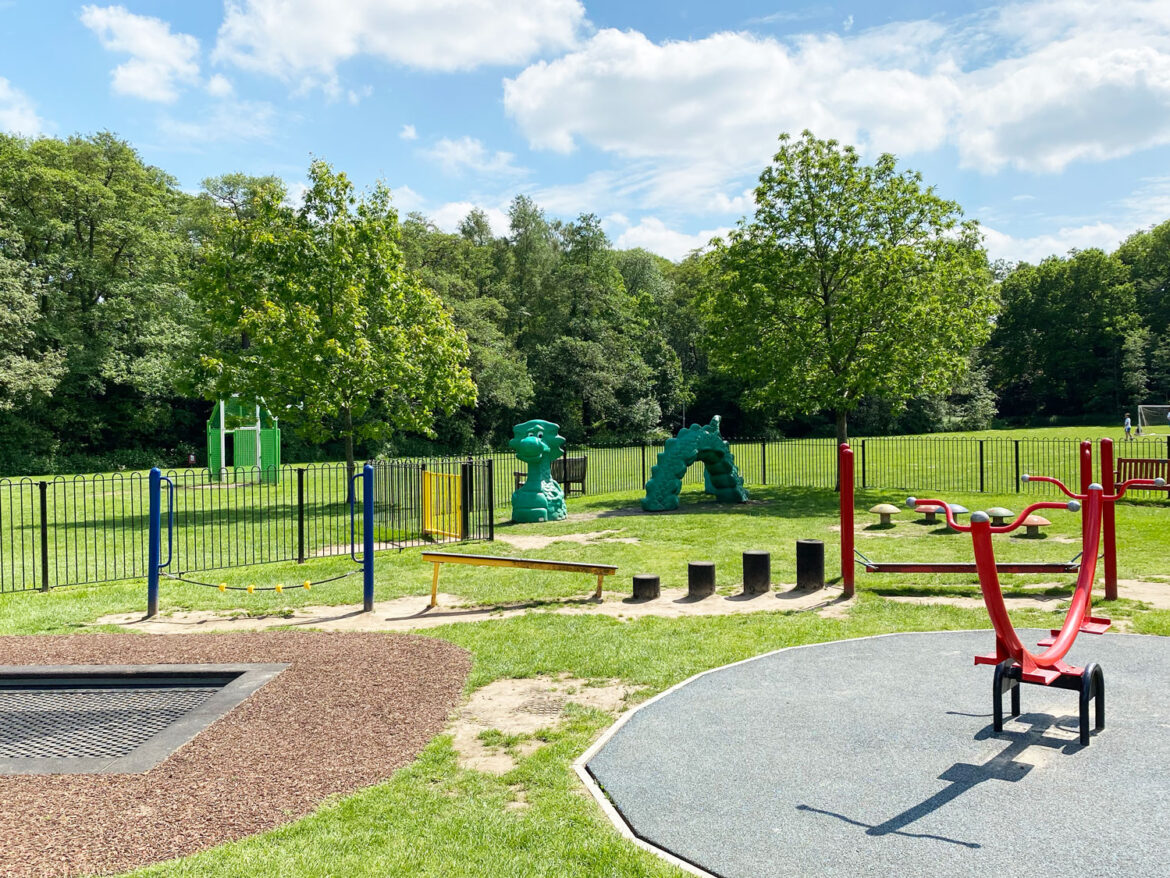 Broomhall-Recreation-Ground-and-Play-Area-Sunningdale-Berkshire-20.jpg