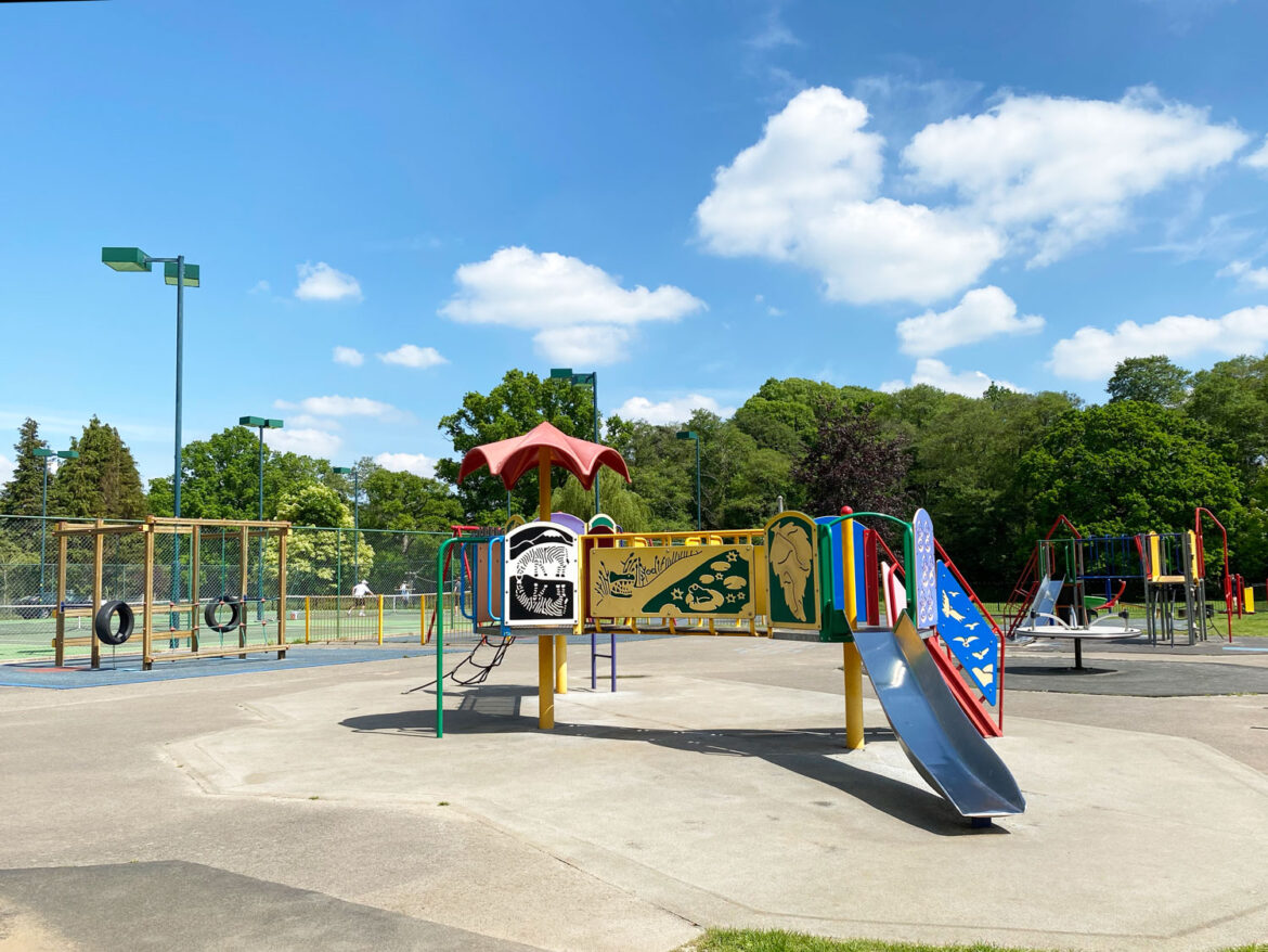 Broomhall-Recreation-Ground-and-Play-Area-Sunningdale-Berkshire-21.jpg