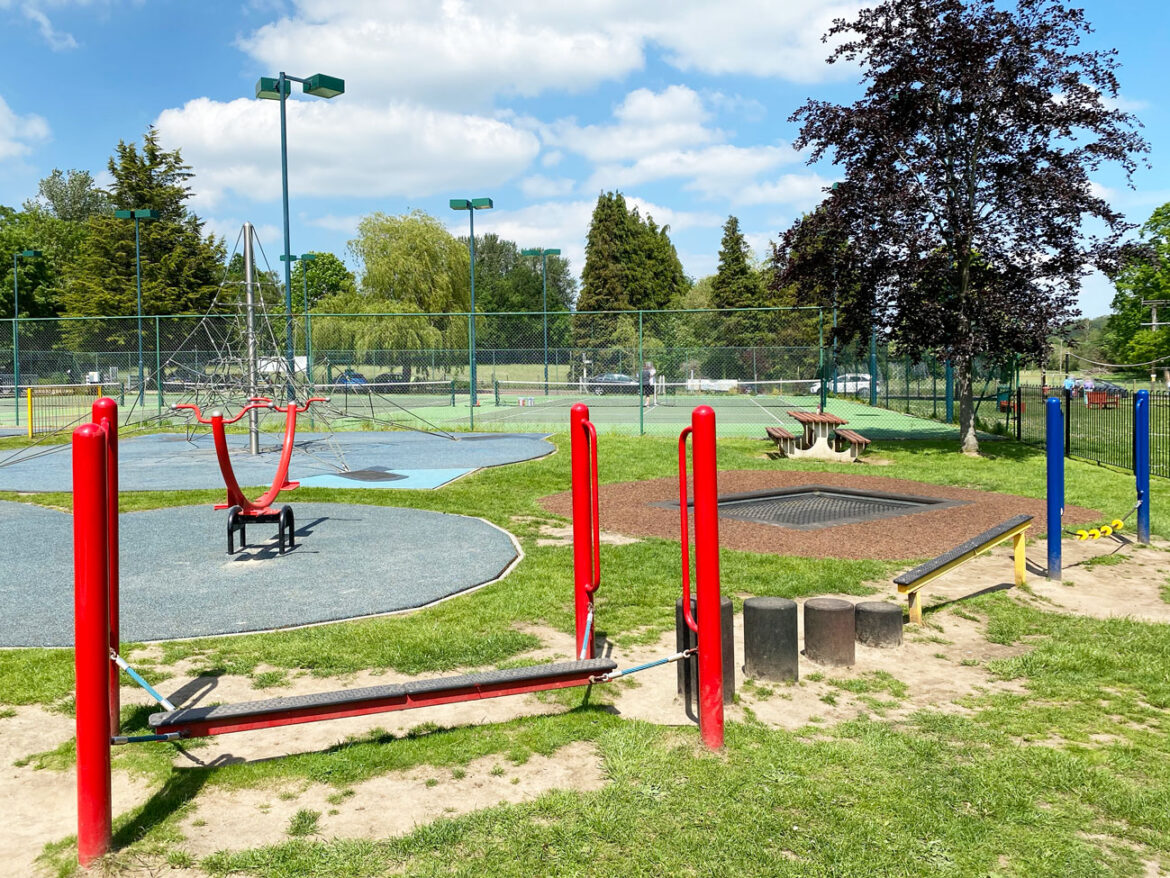 Broomhall-Recreation-Ground-and-Play-Area-Sunningdale-Berkshire-23.jpg
