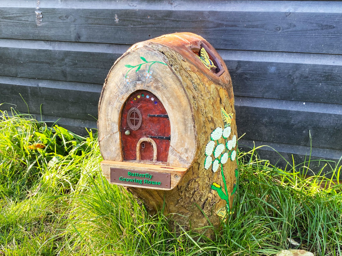 Furzey-Gardens-Fairy-Doors-Minstead-Lyndhurst-New-Forest-Hampshire-115.jpg