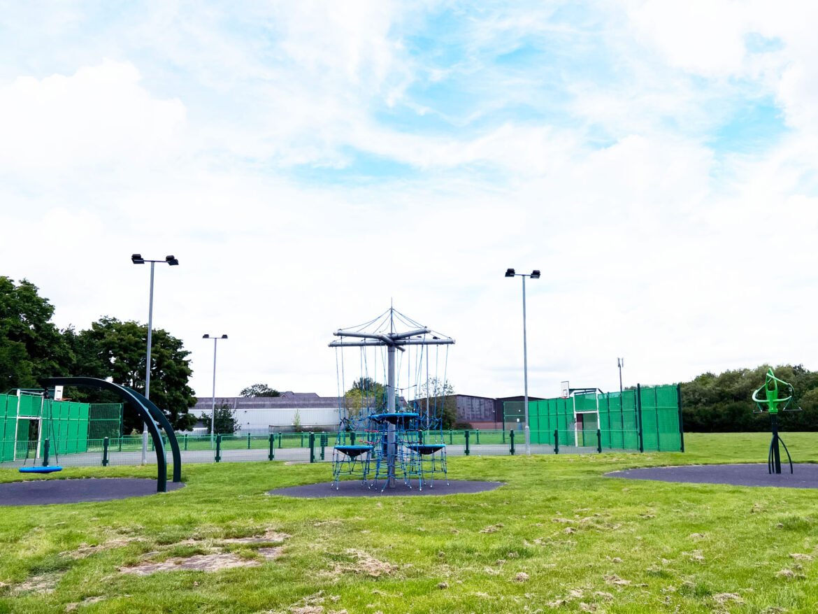 Ivy-Road-Recreation-Ground-Play-Area-North-Town-Aldershot-300.jpg