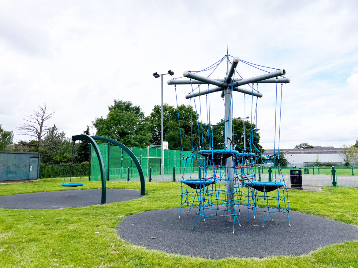 Ivy-Road-Recreation-Ground-Play-Area-North-Town-Aldershot-307.jpg